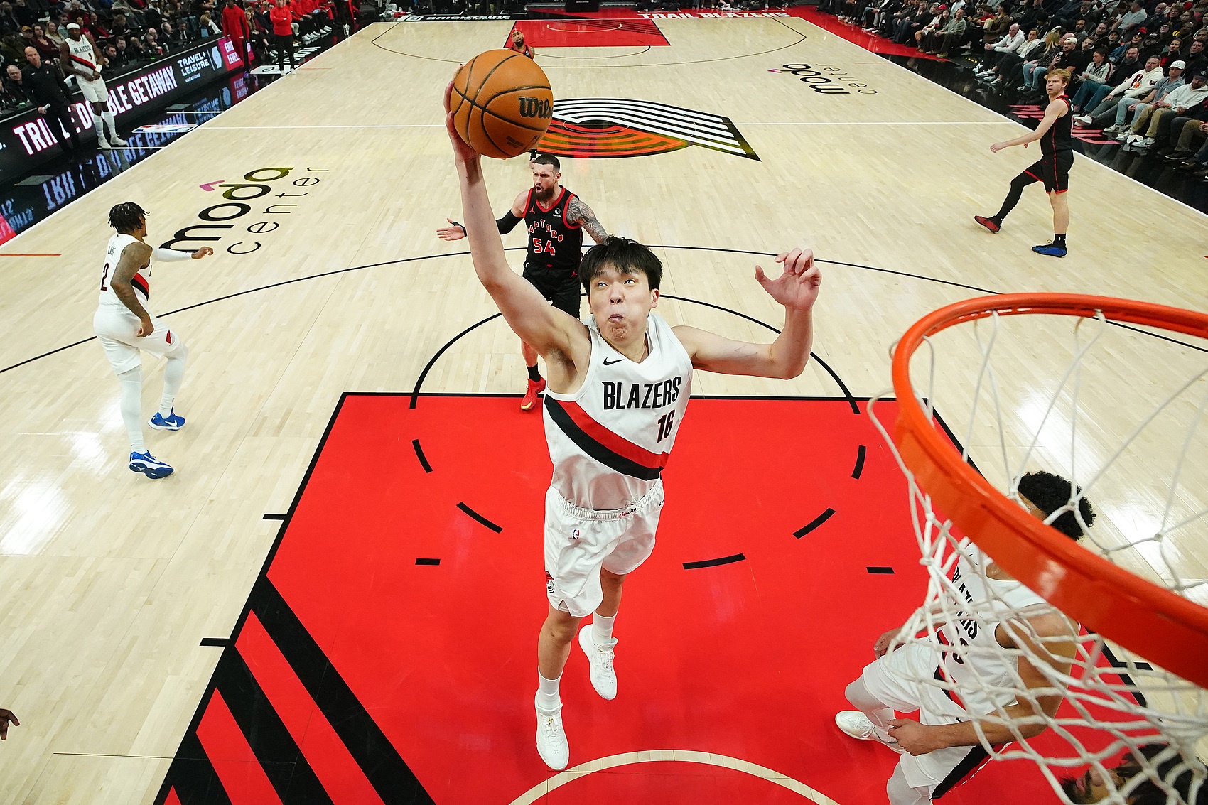 世界杯比赛视频观看-NBA彩经：快船客胜爵士 掘金激战活塞 雷霆大胜鹈鹕
